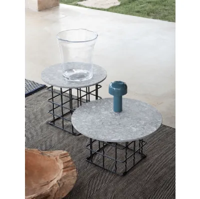 Tavolino da esterno in pietra con base in metallo Mesh Outdoor di Flexteam